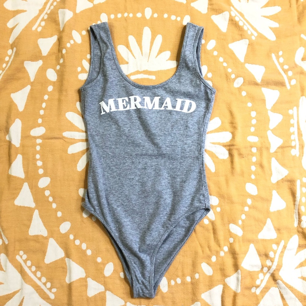 Mermaid bodysuit S gray forever 21